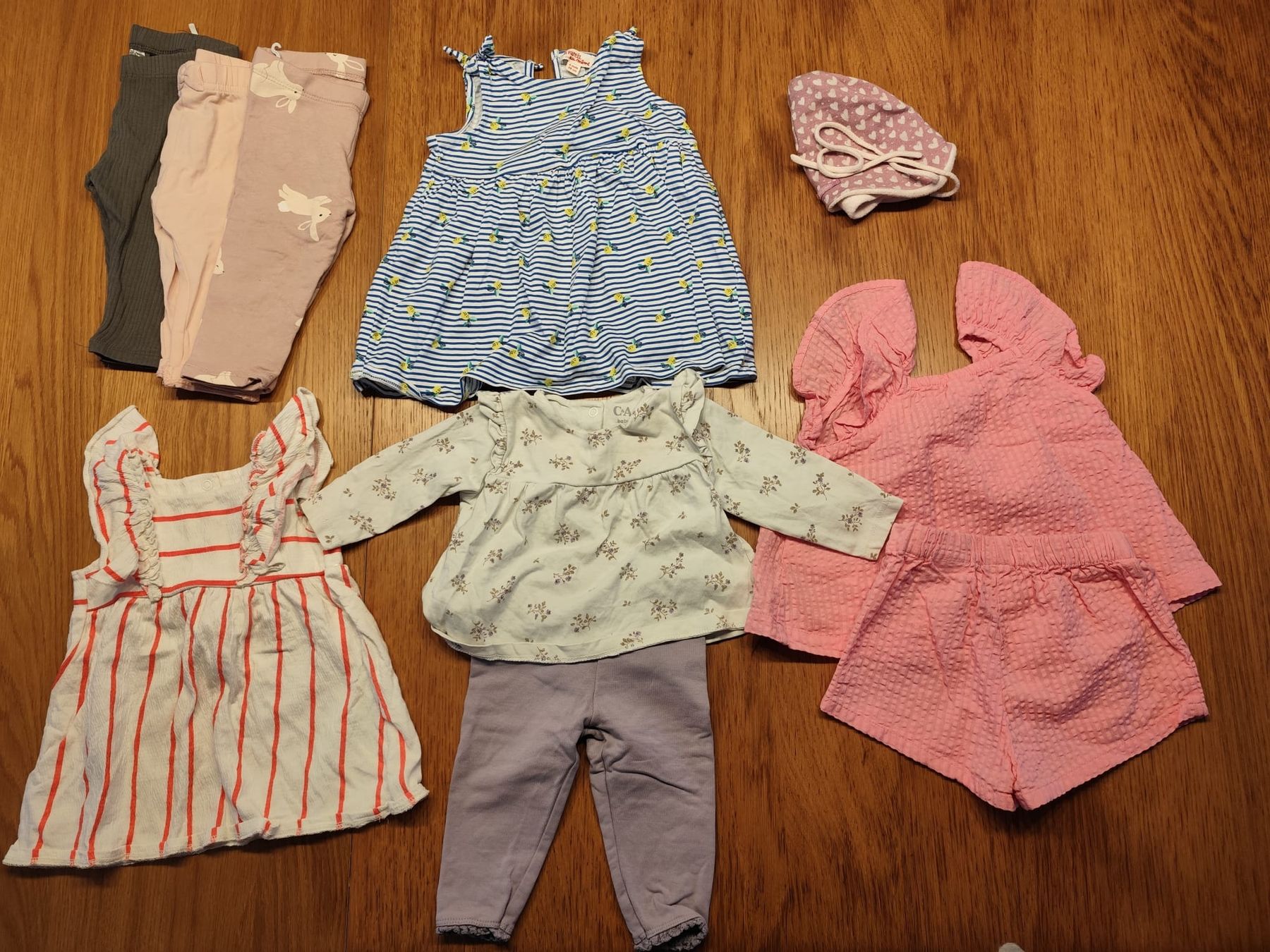 Lotti & Set di vestiti: Kleiderpaket Mädchen Gr 68 – Usato da Liestal venduto da lat_s5fs 3