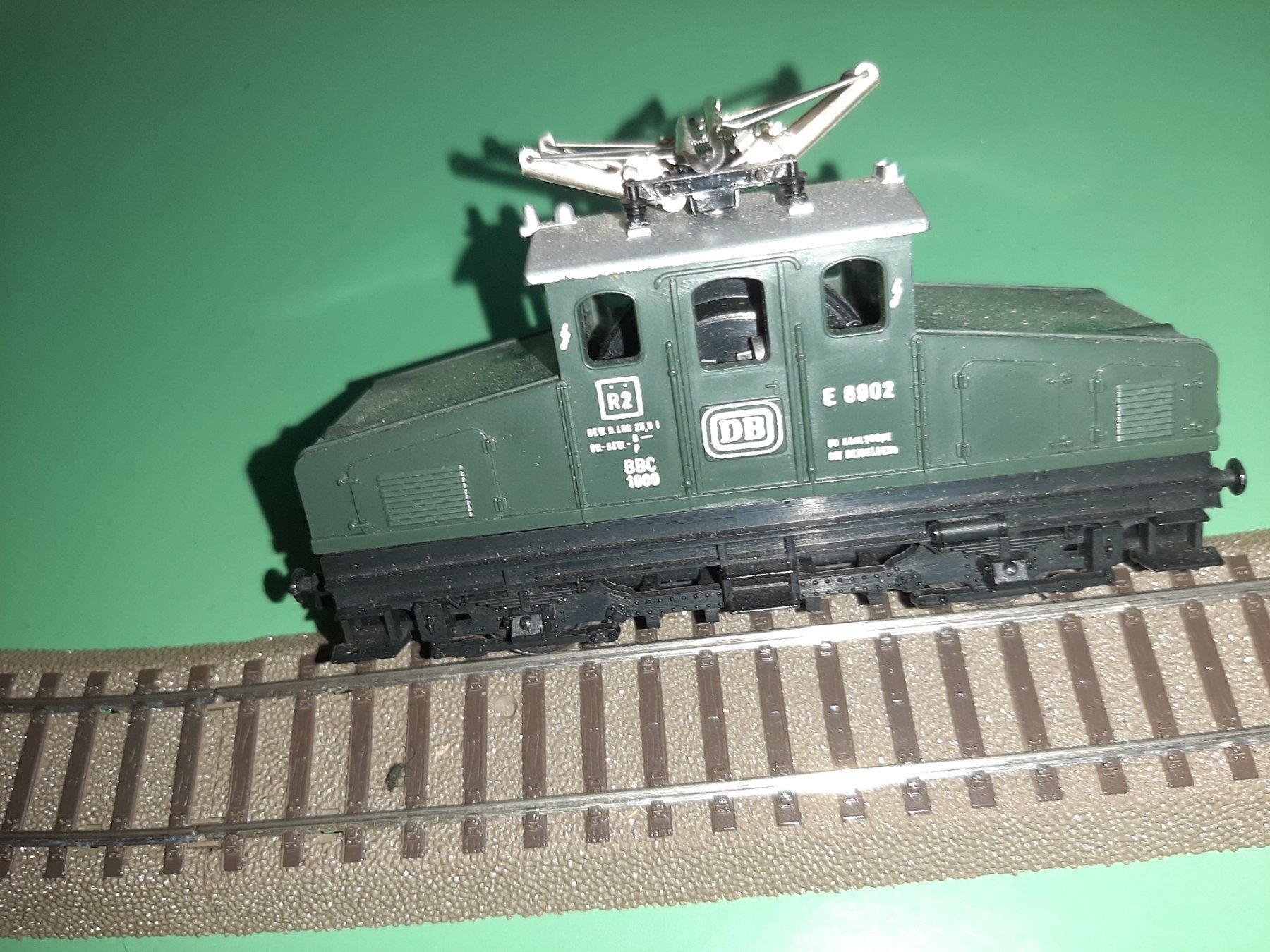 Lima Modellini di ferrovie: LIMA 2DB E 6902 – Usato da Avully venduto da RIVALIS