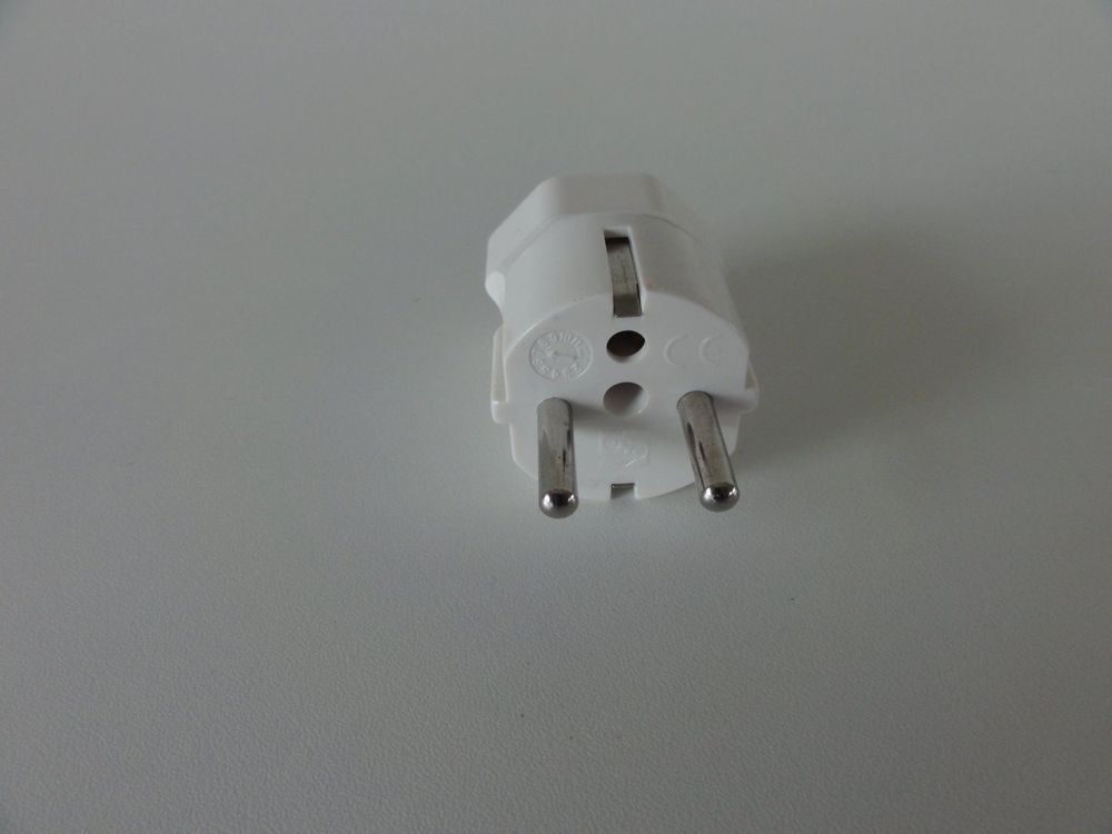 Stecker: Elektro Stecker – Gebraucht aus Schenkon von Movieplanet 2