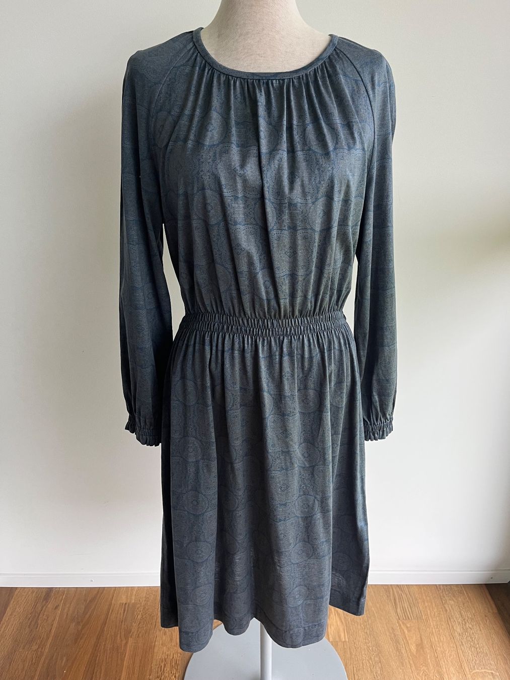 Vestiti: Kleid Gr. M/38 – Nuovo (secondo la descrizione) da Zollikofen venduto da spunk65 1
