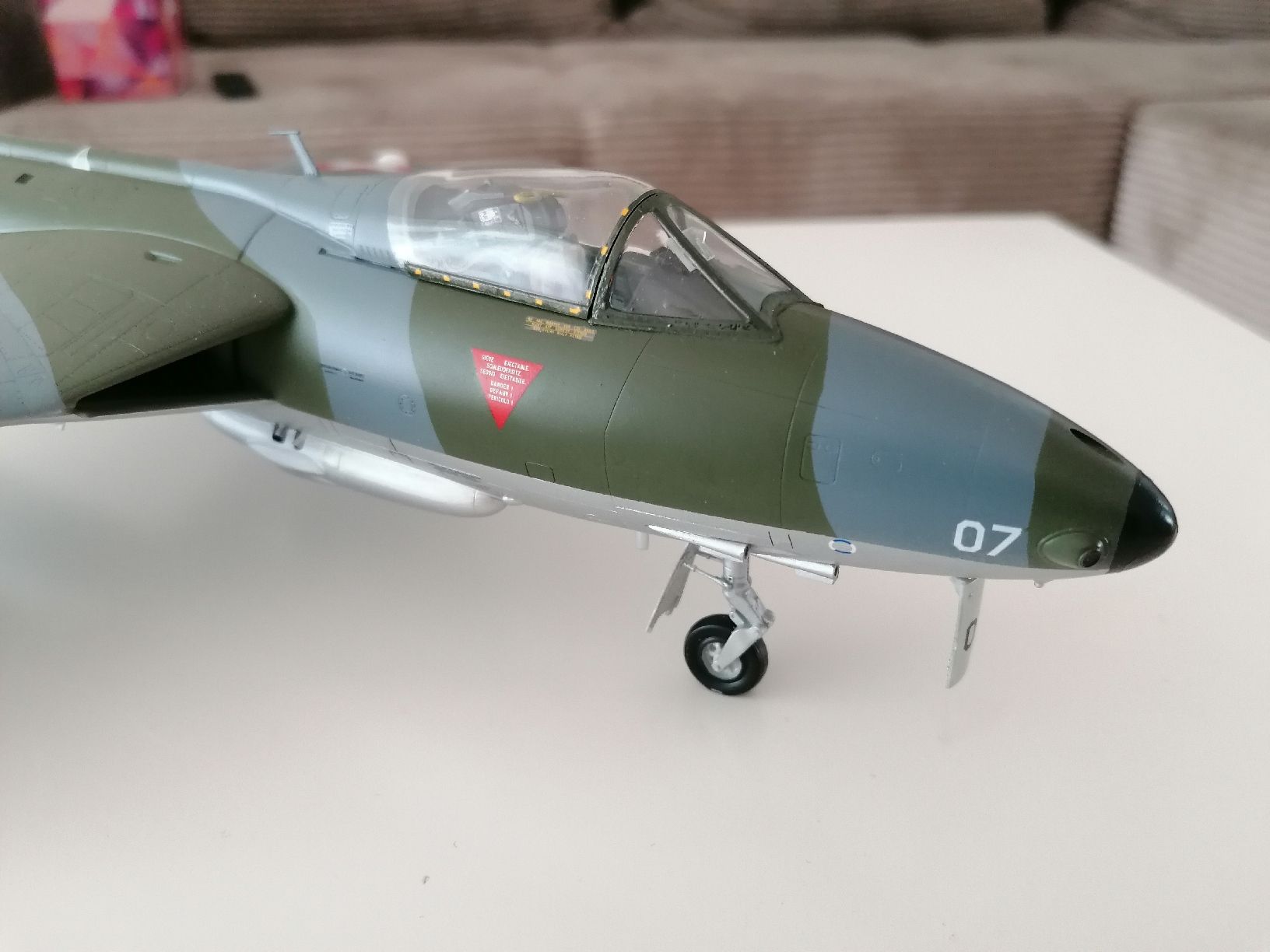Schweizer Armee Kit di modellismo & Modellini statici: Hunter Schweizer Luftwaffe – Nuovo (secondo la descrizione) da Brunnen venduto da pepone08 2