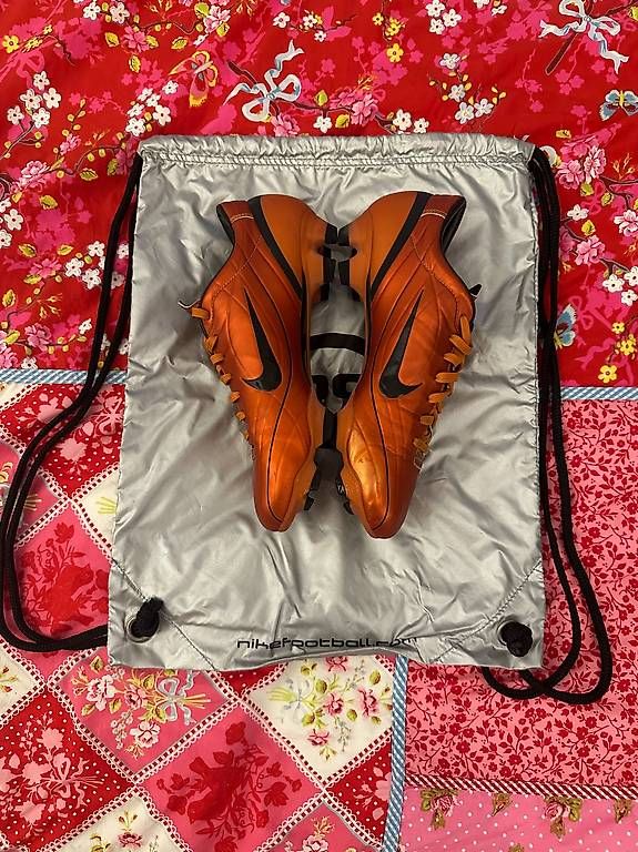 Nike Scarpe da uomo: Nike Mercurial Vapor II 42 – Usato da Lausanne venduto da PeixotoBruno 1