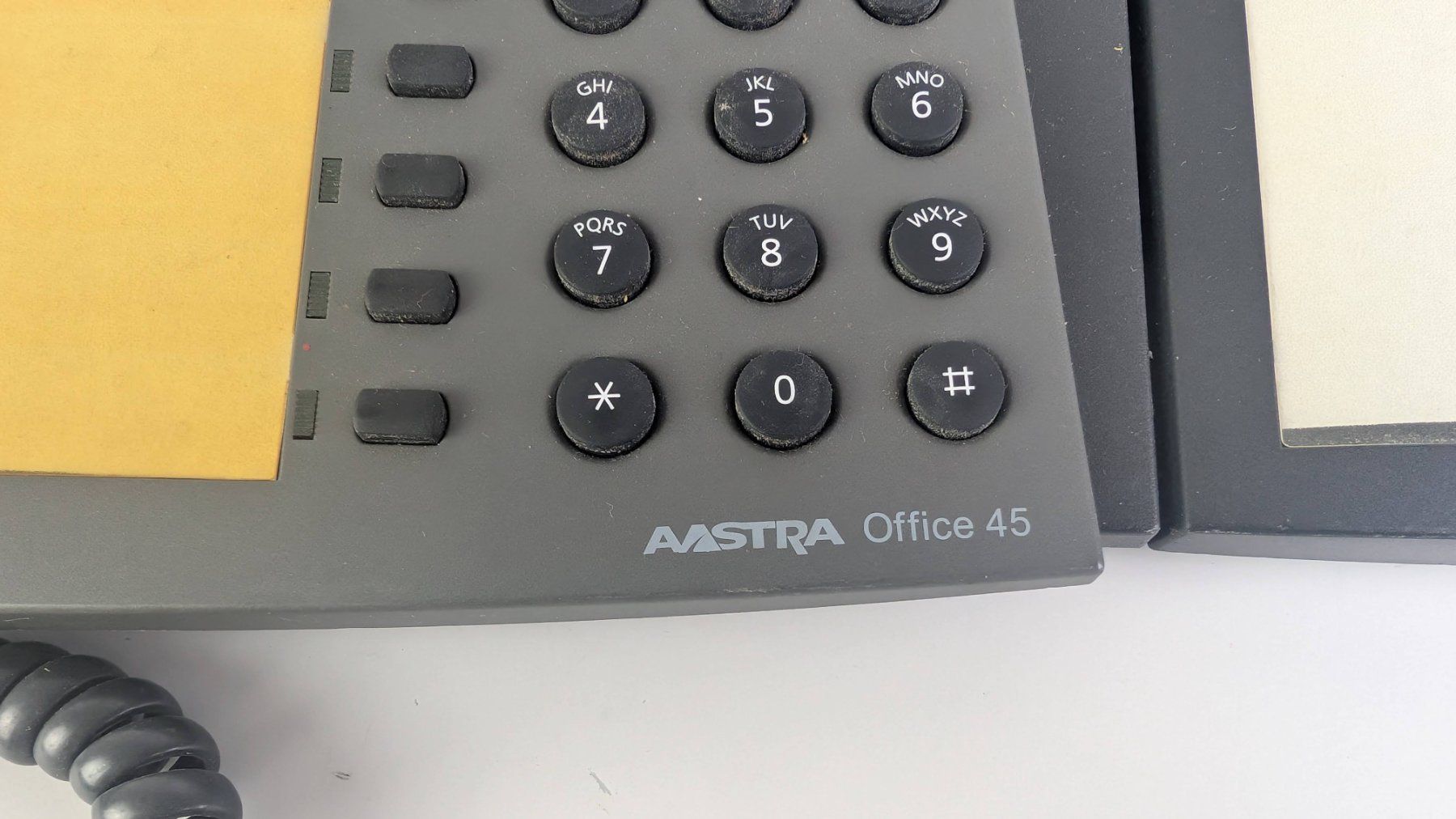 Aastra Telefoni: Aastra Ascom Office 45 Systemtelefon mit EKP – Usato da Zürich venduto da axolottchen 4