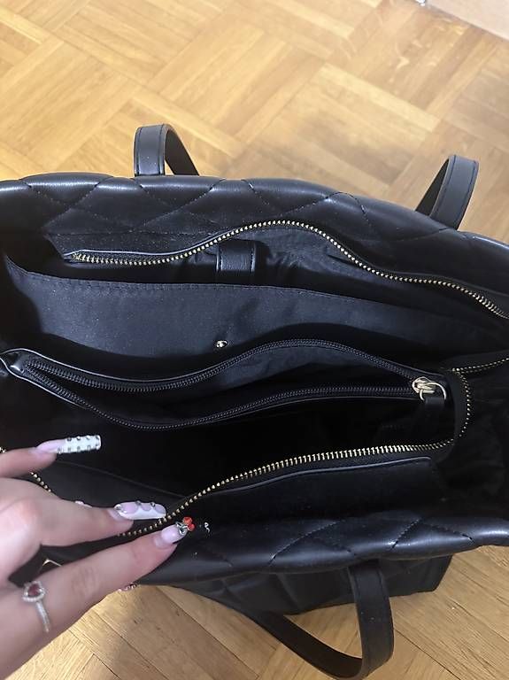 Borse da donna: Sac Valentino  – Usato da Lausanne venduto da may_vqv9 2