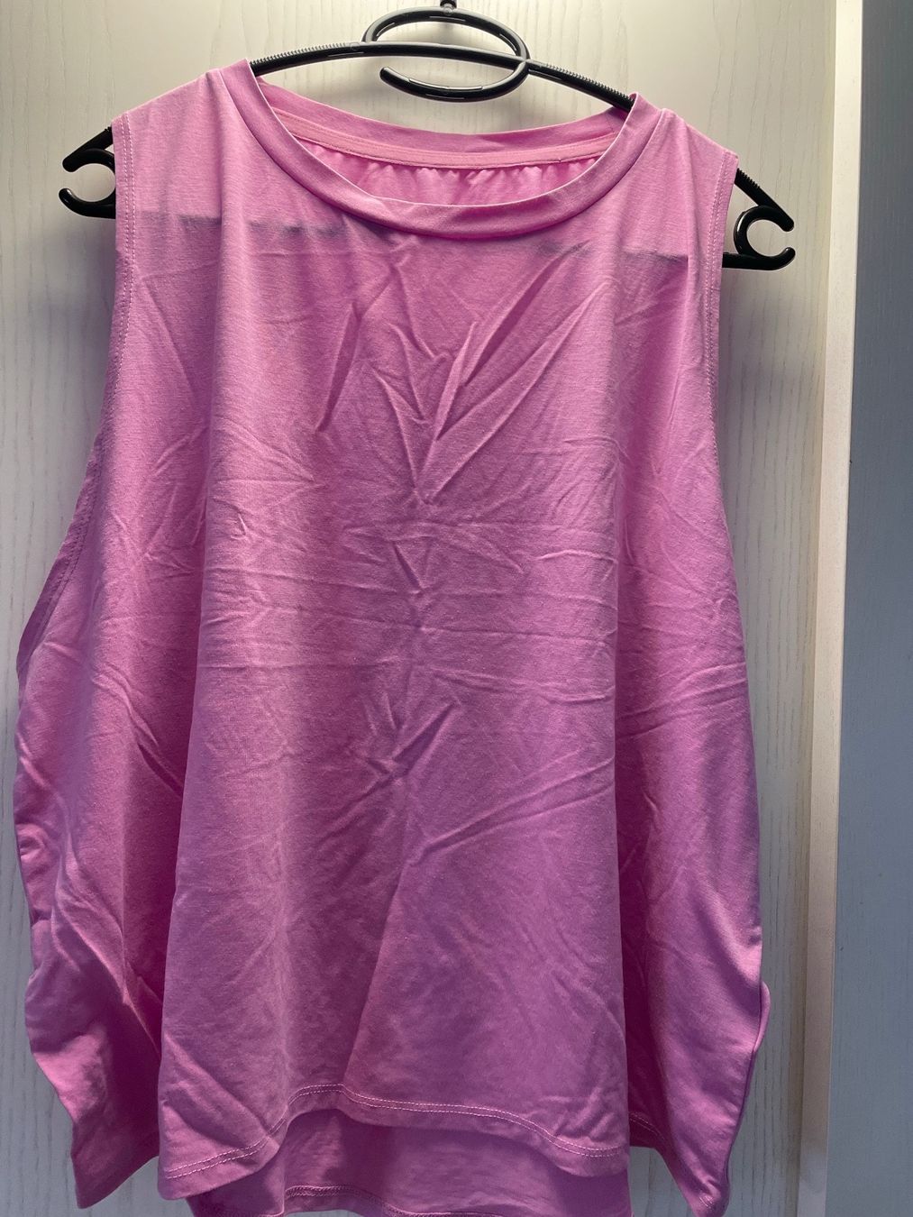 H&M Top: H&M Sport Top XL – Usato da Tägerwilen venduto da makcode09 1