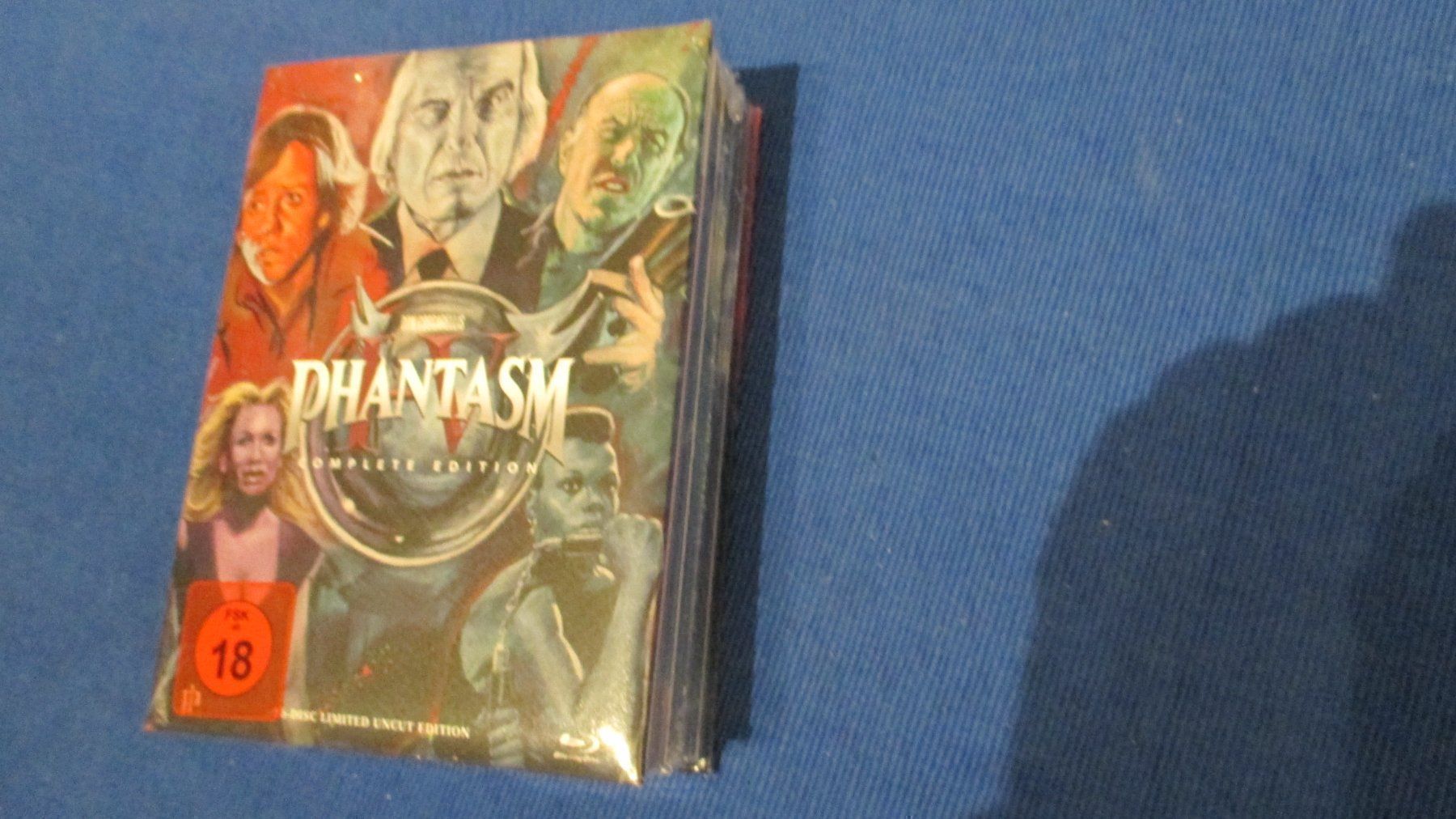 Tutti i DVDs: PHANTASM Compl. BOX/ b-ray u.DVD/ RAR/ Watt.MEGA RAR – Nuovo e nell'imballaggio originale da Wattenwil venduto da Firebird1 4