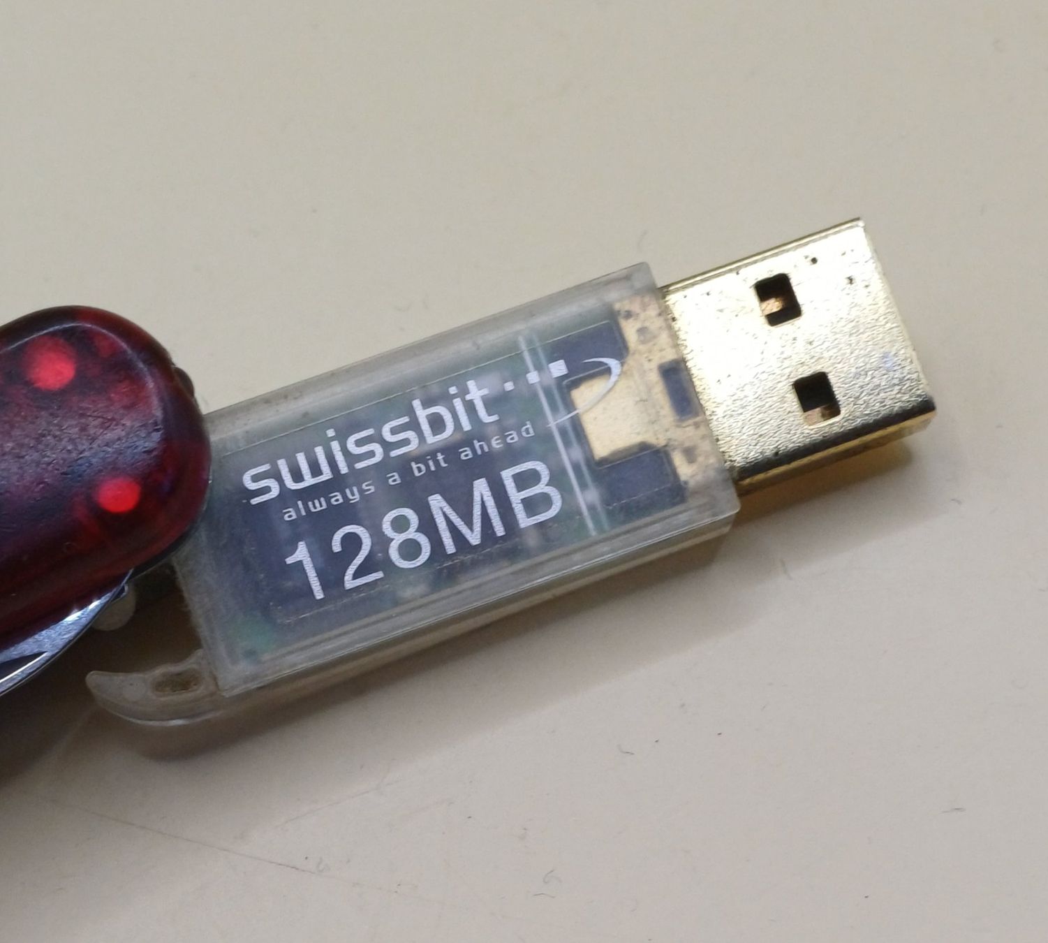 Victorinox Coltelli tascabile: Victorinox USB mit Kugelschreiber und Pointer SWISSMEMORY – Usato da Brittnau venduto da simionius 3