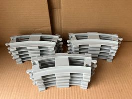 Lego Duplo Schienen hellgrau Kurven Gleise zur Eisenbahn