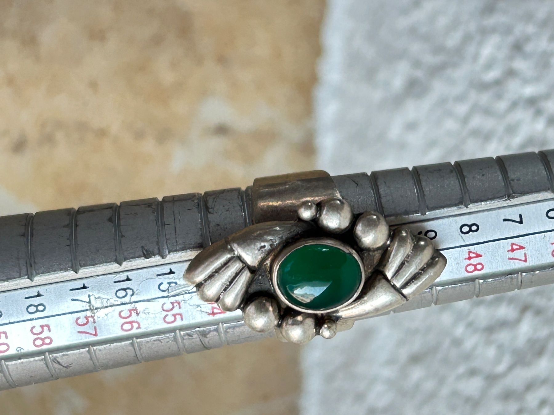 Ringe: Silber Ring mit grünem Stein, Vintage Stil, Grösse 52 – Gebraucht aus Dittingen von Bijoubelle 6