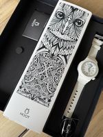 Montre Hoot  Blanc & Index Bleus (Neuve, jamais portée)