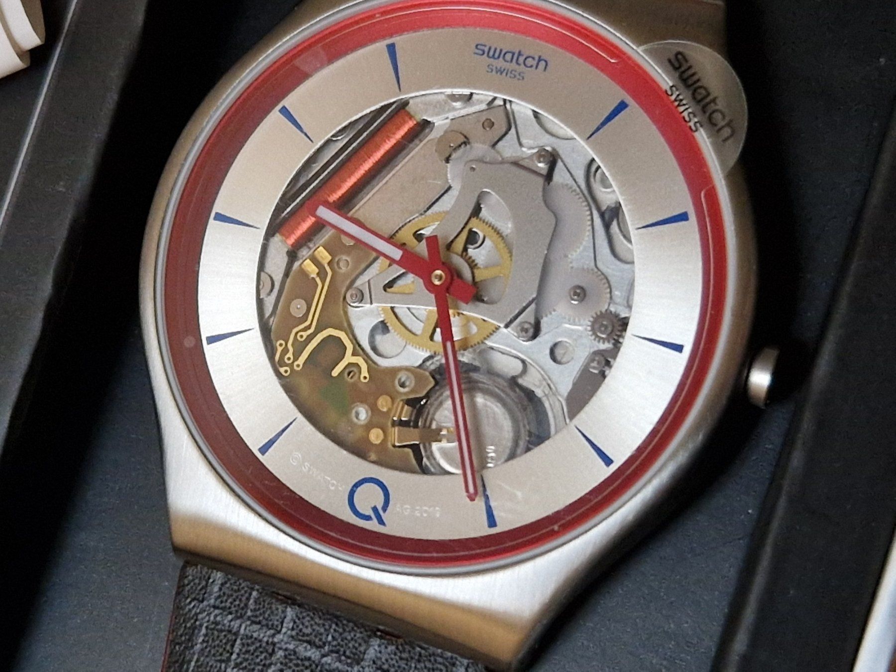 Swatch Orologi: Swatch James Bond "Q" SS07Z100 – Nuovo e nell'imballaggio originale da Basel venduto da simonslap 1