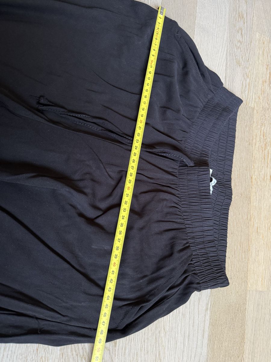 Pantaloni: Schwarze, lockere Sommerhose, Gr. M – Nuovo (secondo la descrizione) da Rubigen venduto da Elmacino 2