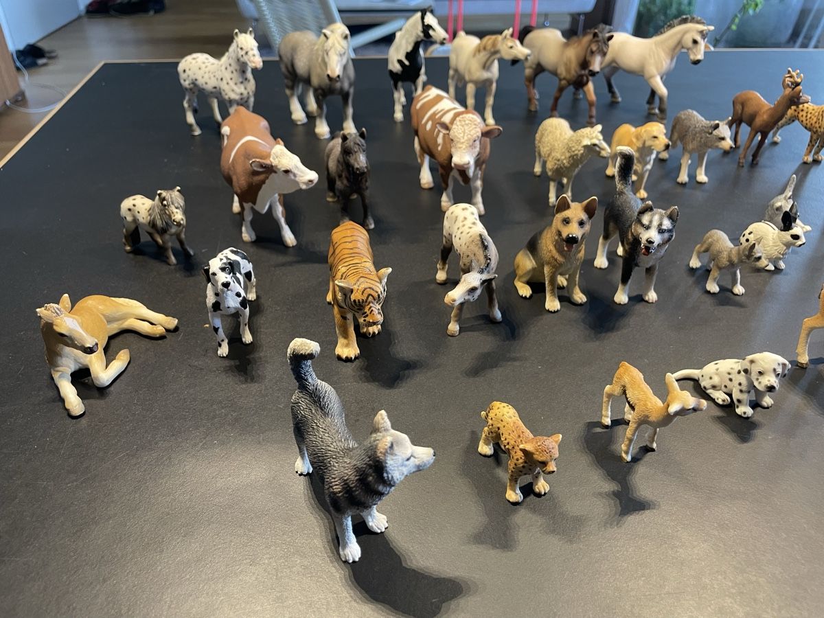Schleich Giocattoli: Schleich-Sammlung, 42 Figuren! – Usato da Luzern venduto da snape 3