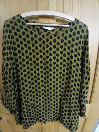 MASAI Bluse / Tunika Gr. M – 100 % Viskose – Olivgrün