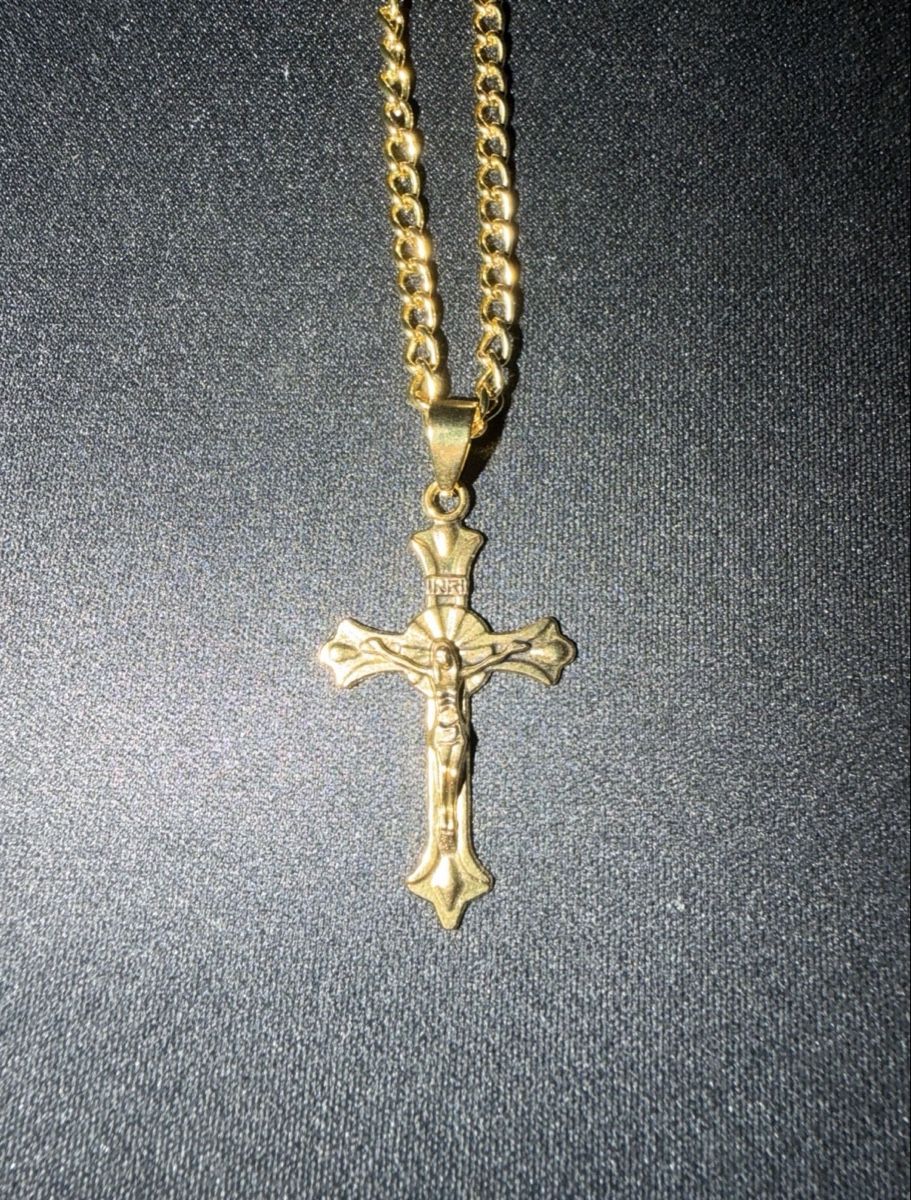 Catenine: Collier croix doré  – Nuovo (secondo la descrizione) da Biel/Bienne venduto da Don_Codeon