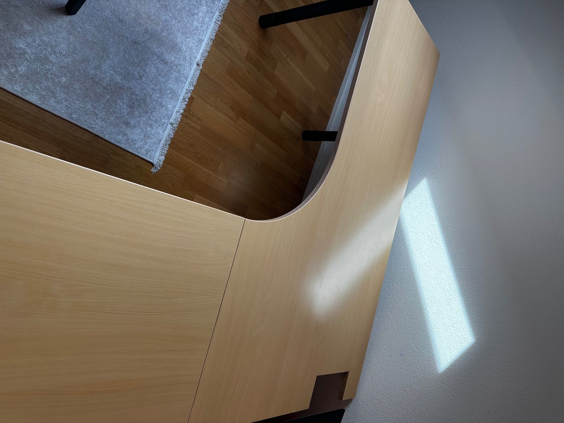 Bureaux: Corner desk light wood L-shape used condition – D'occasion à Bern par ald_rmf7 3