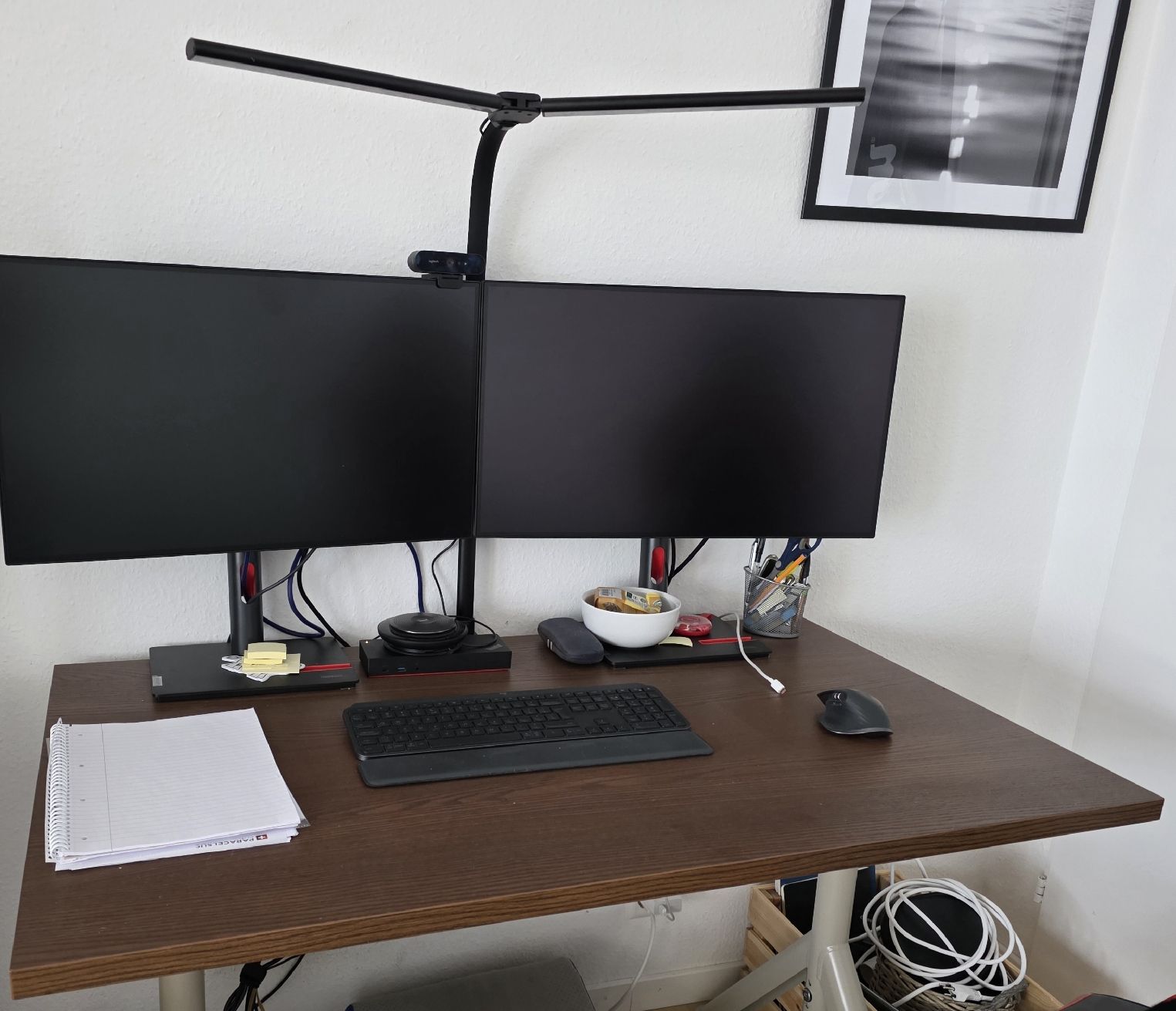 Scrivanie: Bürotisch \ office desk – Usato da CHAM venduto da jane.skrzypkowski