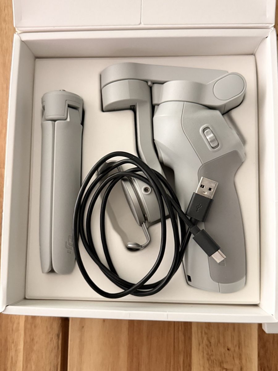DJI Treppiedi & Teste: DJI Osmo Mobile SE Gimbal Smartphone Stabilizer neu – Usato da Kloten venduto da and_t252