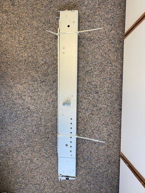 Racks & Cavalletti: Rack schiene 19 Zoll – Usato da Wängi venduto da Bmo 1