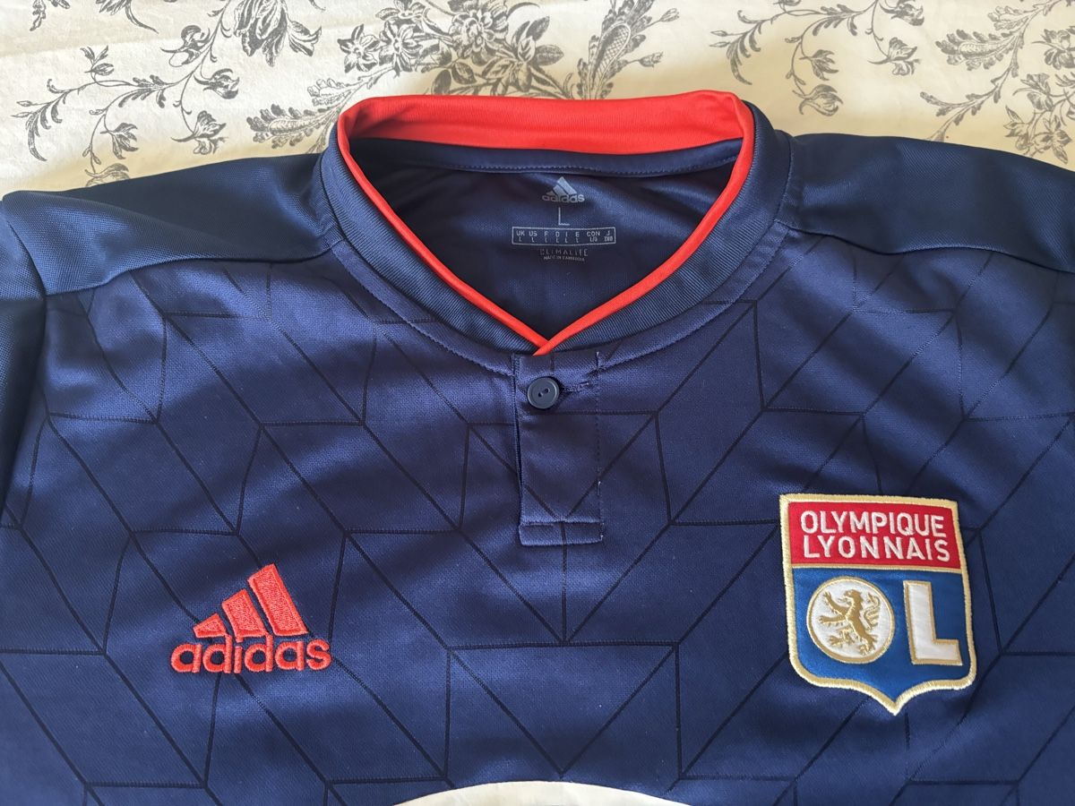 Adidas Canottiere & Pantaloni: Lyon n11 maillot – Usato da Le Grand-Saconnex venduto da focamix 1