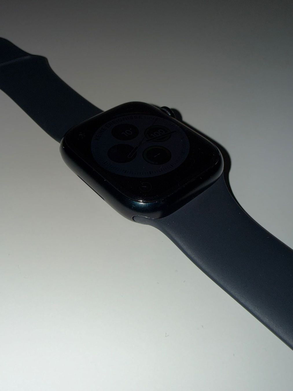 Apple Smartwatch: Apple Watch Series 8 41 mm – Usato da Basel venduto da oberkanteunterseite 3