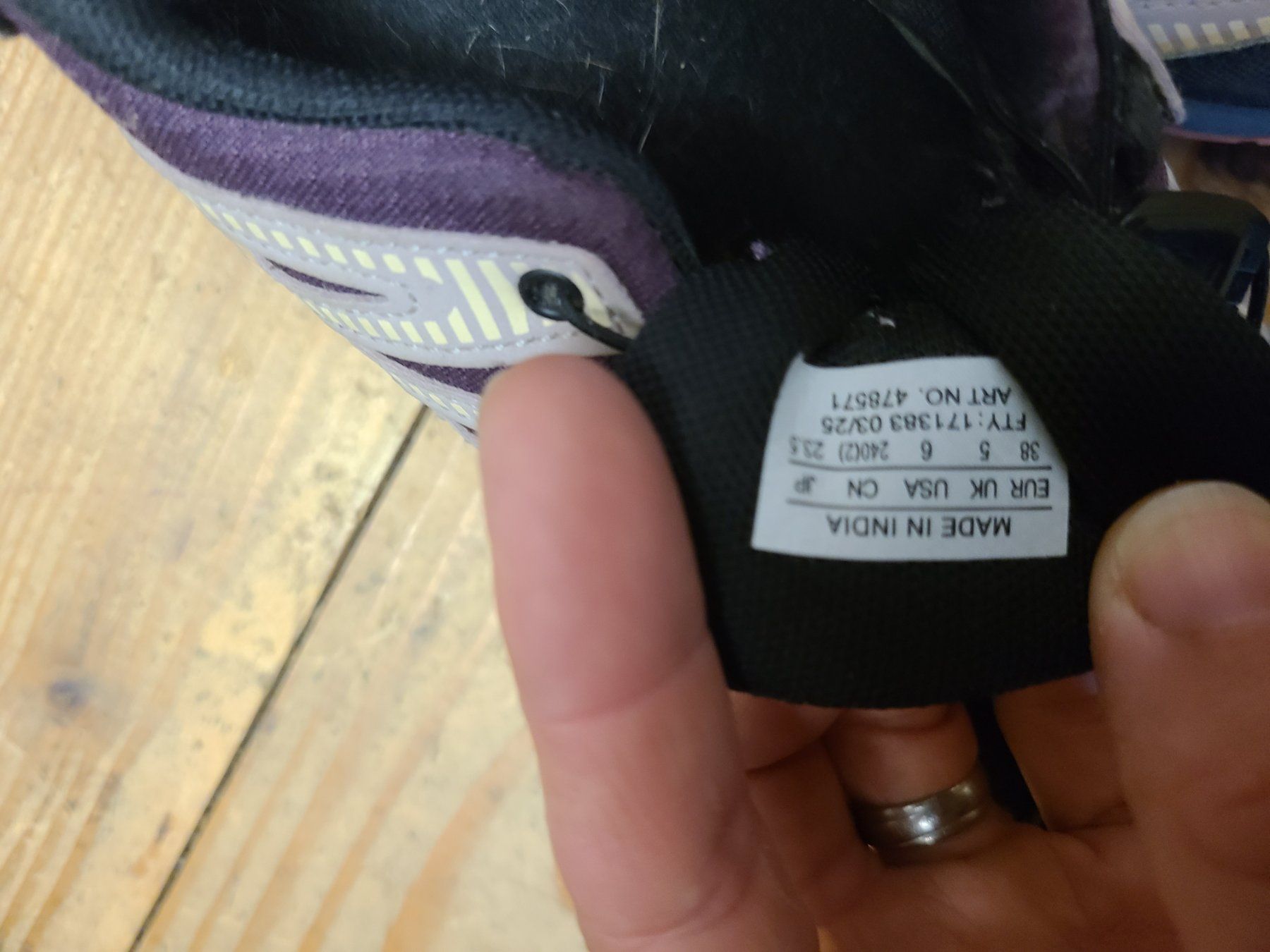 Salomon Schuhe für Mädchen: Trekkingschuhe Gr.38 – Gebraucht aus Muhen von mirjamdaetwyler 2