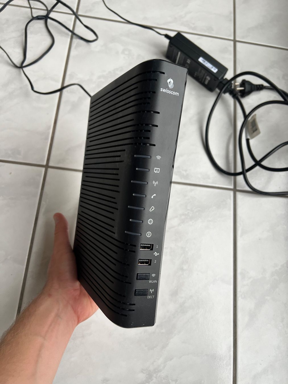 Swisscom Router ST 6840 inkl. Netzteil – gebraucht, funktion (D ...