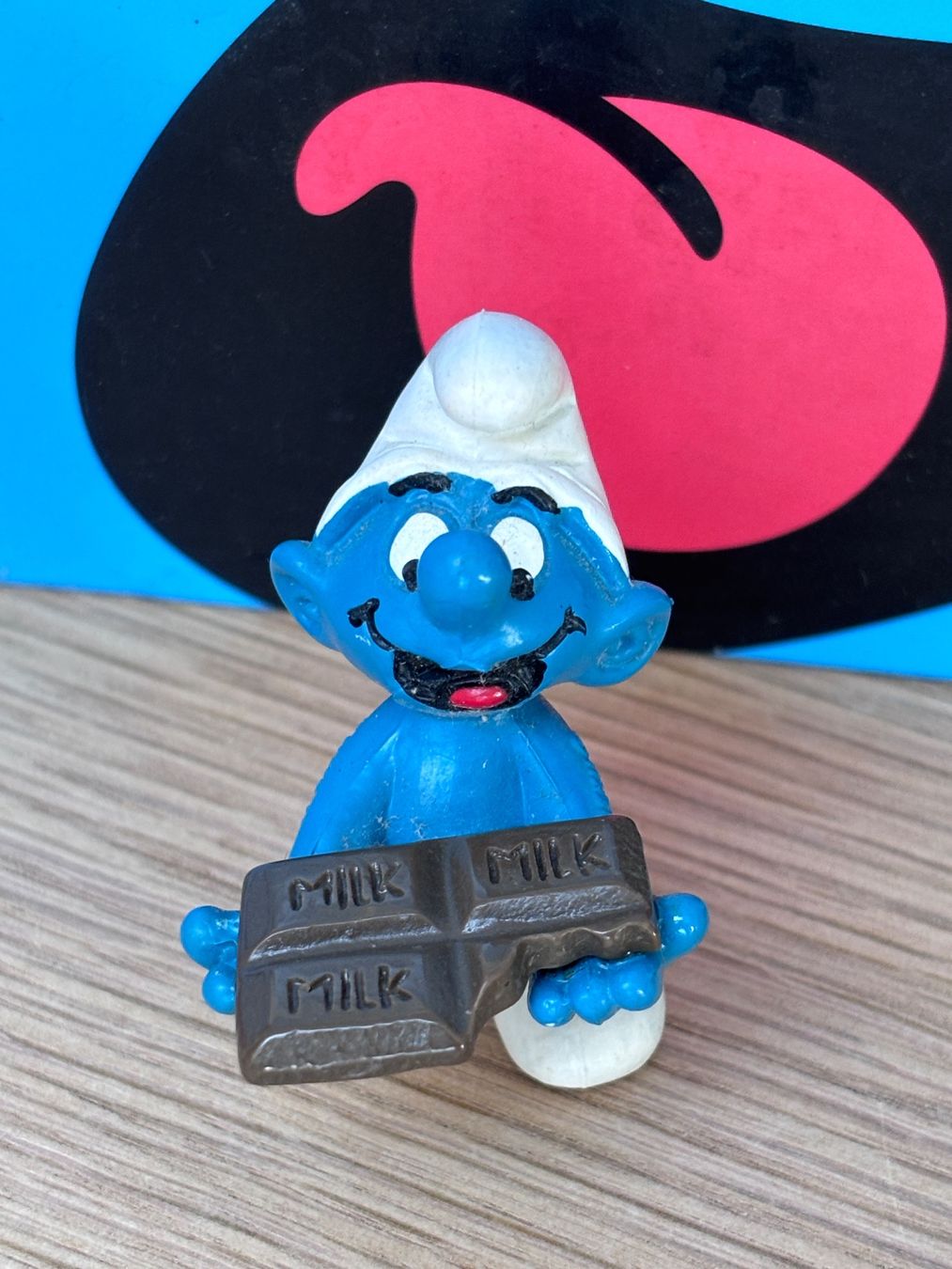 Statuette: Schlumpf mit Schokolade – Usato da Lyss venduto da Duckszone