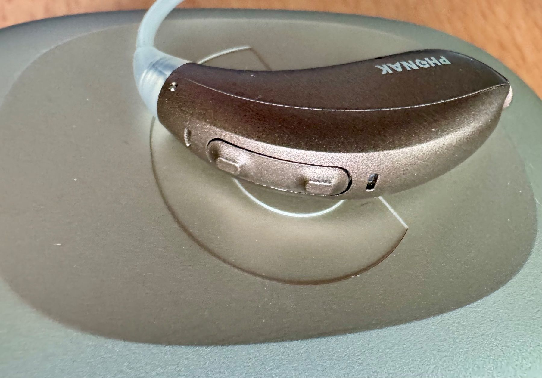 Phonak Attrezzature mediche: Phonak Natos Nova M Hörgeräte – Usato da Hermetschwil-Staffeln venduto da Sigmund57 5