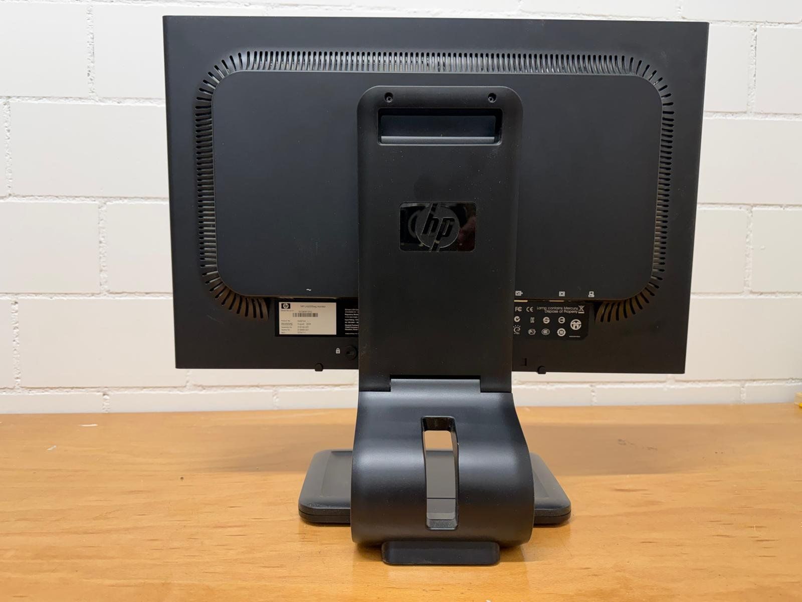 Hewlett Packard Monitore: HP Compaq LA2205wg – Gebraucht aus Felben-Wellhausen von Salabjanga 1