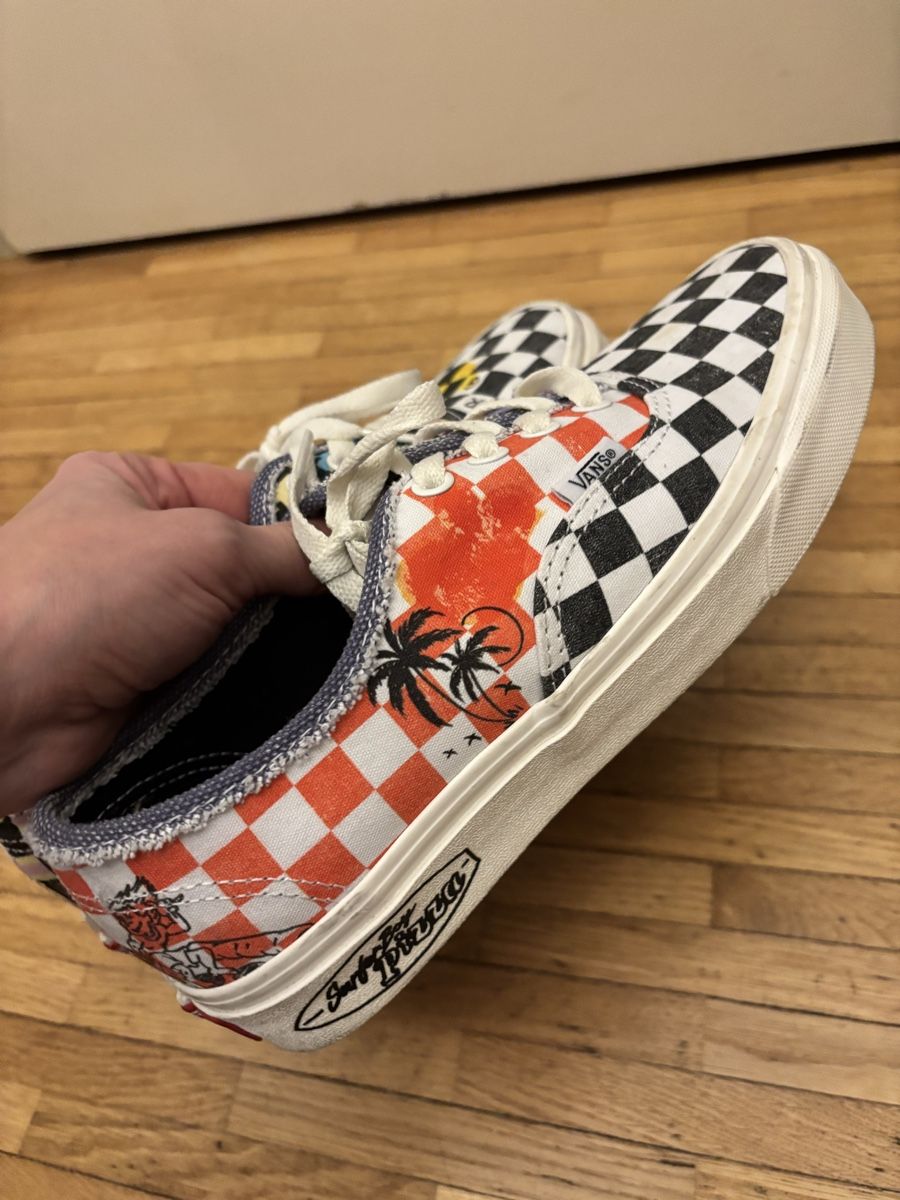 Vans Scarpe da uomo: Stranger Things / Vans Sneaker Gr.38 – Usato da St. Gallen venduto da heartbug 2