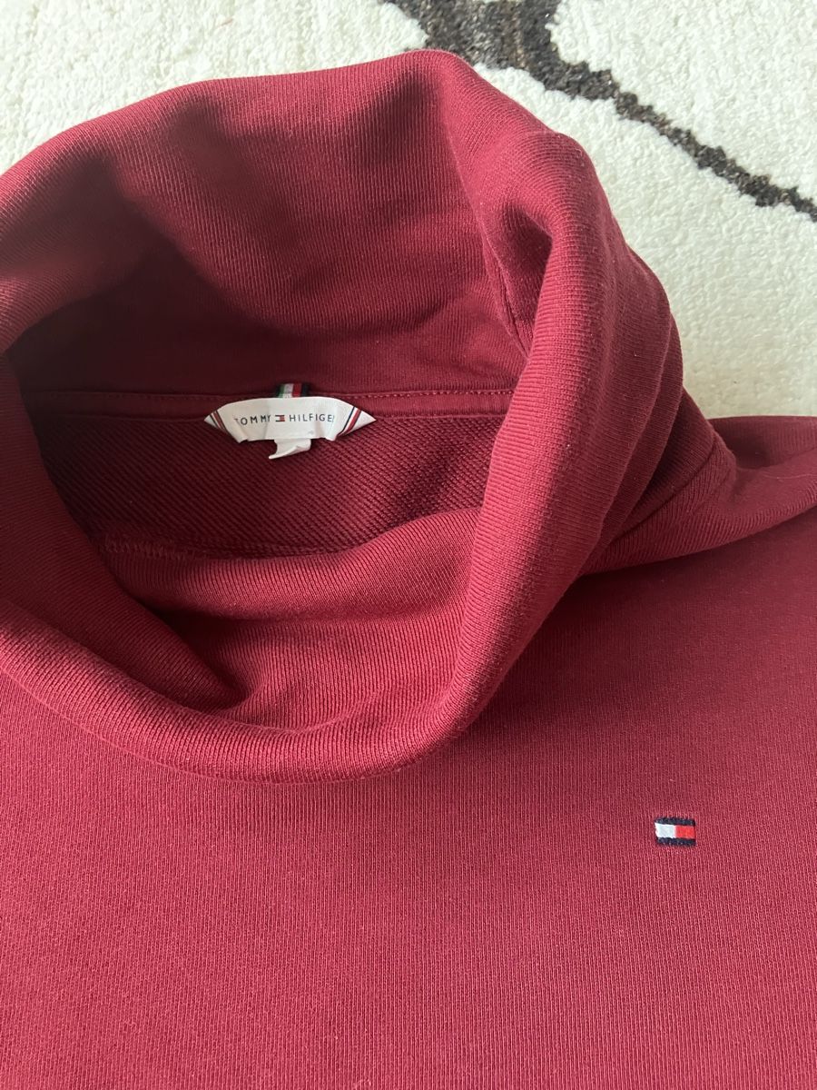 Tommy Hilfiger Maglioni & Felpe: Tommy Hilfiger Winter Rollkragen Pullover, Burgundrot, S – Usato da Baden venduto da jcm_9dkf 2