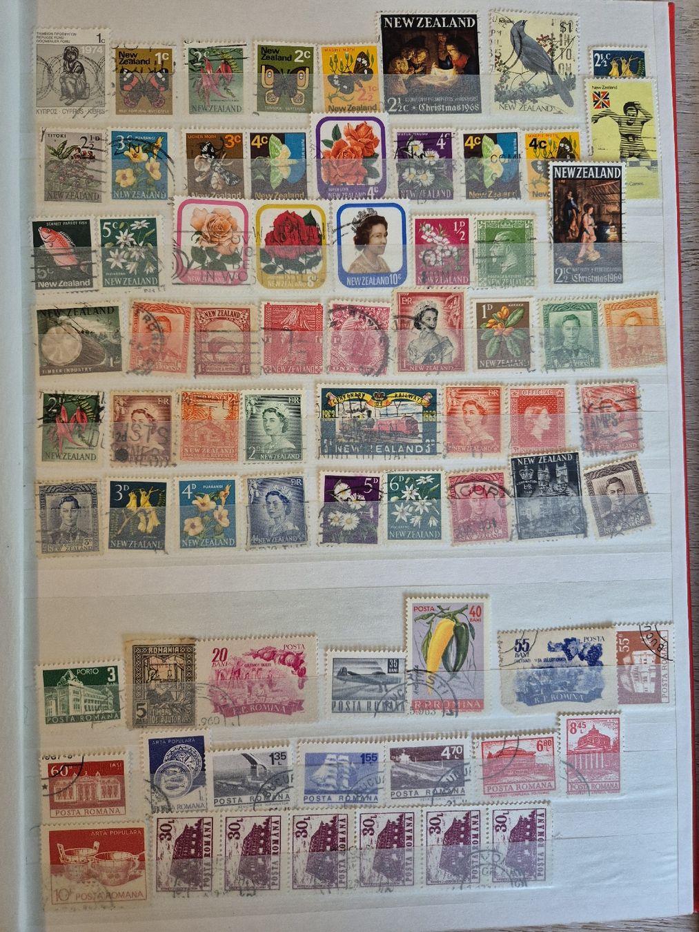 Tutti i francobolli: 3 Briefmarkenalben + div. Einzelmarken CH/Int. – Usato da Adliswil venduto da Stardust11 7