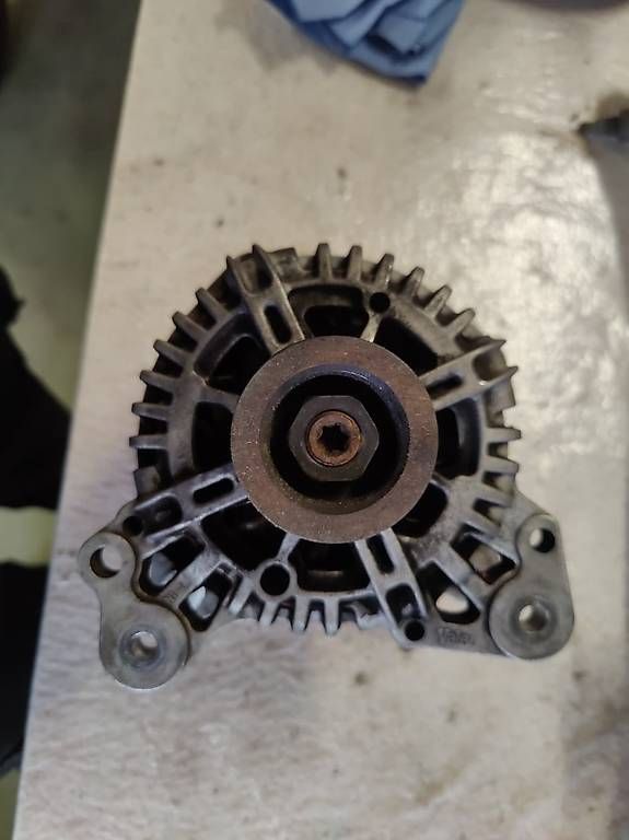Alle Autoersatzteile: Generator Alternator 03C903023B – Gebraucht aus Altdorf UR von Gufler6460 2