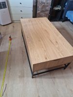 Wunderschöner Couchtisch Eiche Massiv mit Hubfunktion