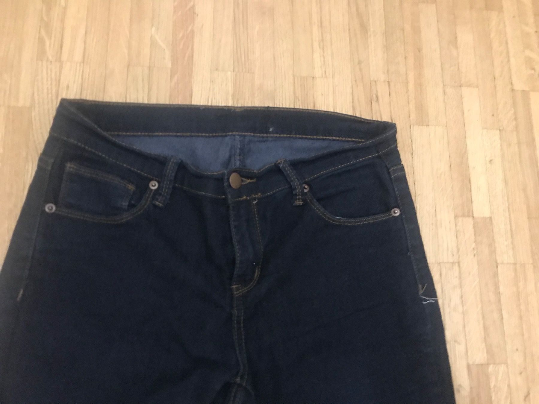 Jeans: Jeans slim stretching, bleu foncé, – Usato da Lausanne venduto da lavirgule 1