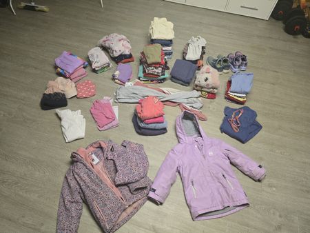 Grosses Kleiderpaket für Mädchen 110-128