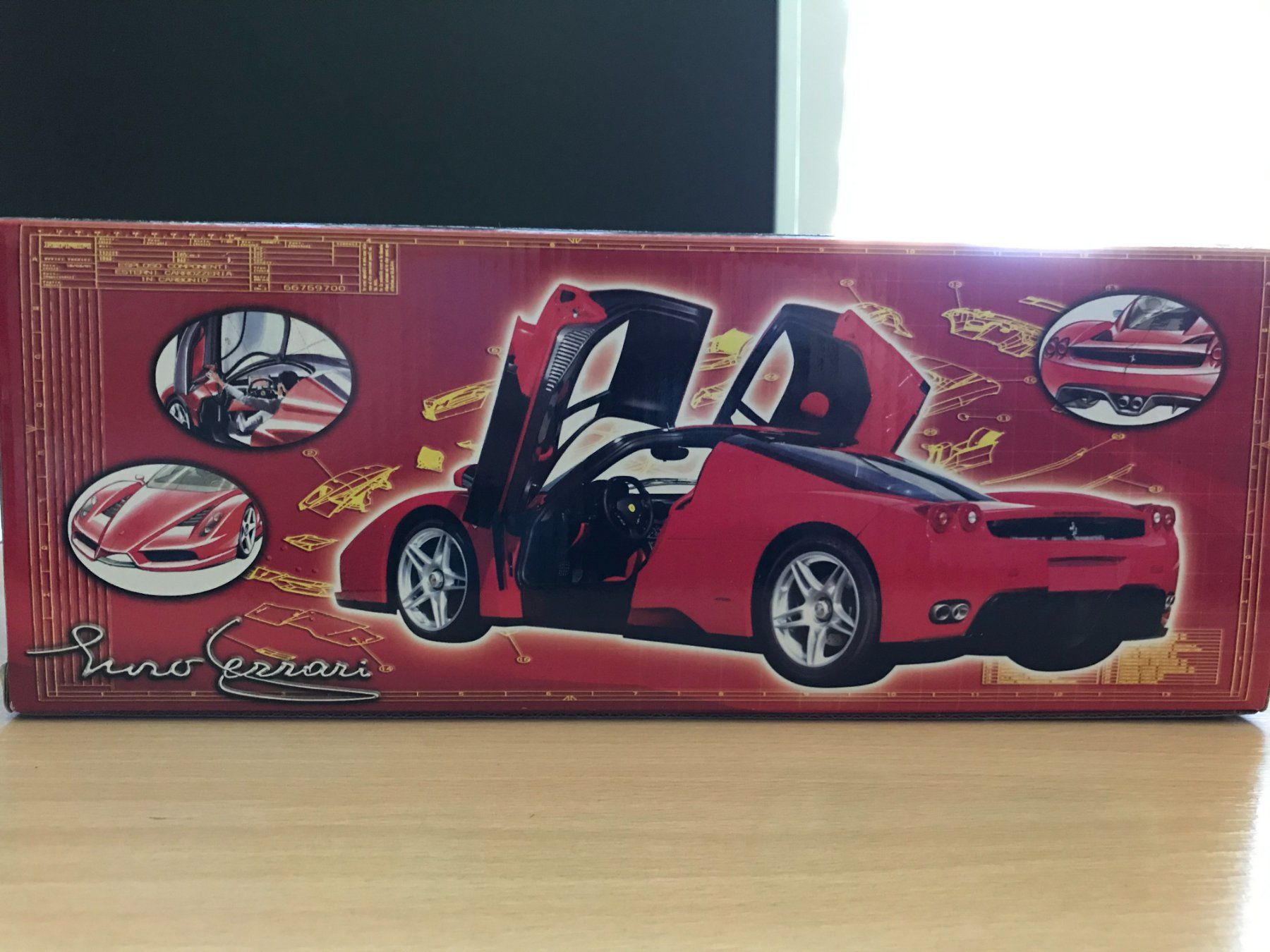 Hot Wheels Modellautos: Ferrari Enzo Ferrari 1:18 – Neu (gemäss Beschreibung) aus Reinach AG von Pimpmyburger 3