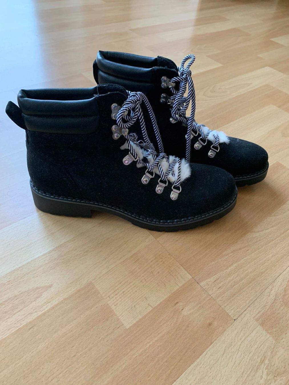 Scarpe da donna: NEUE Stiefel EU 41 – Nuovo e nell'imballaggio originale da Thalwil venduto da san_685y 2