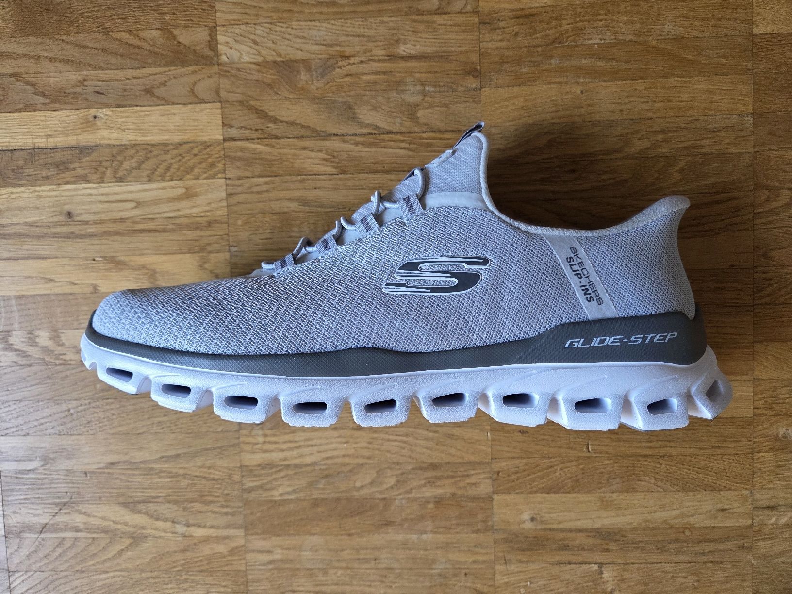 Skechers Scarpe da uomo: Skechers slip-ins, hellgrau, Grösse 46 – Nuovo (secondo la descrizione) da Zürich venduto da Billy0808 1
