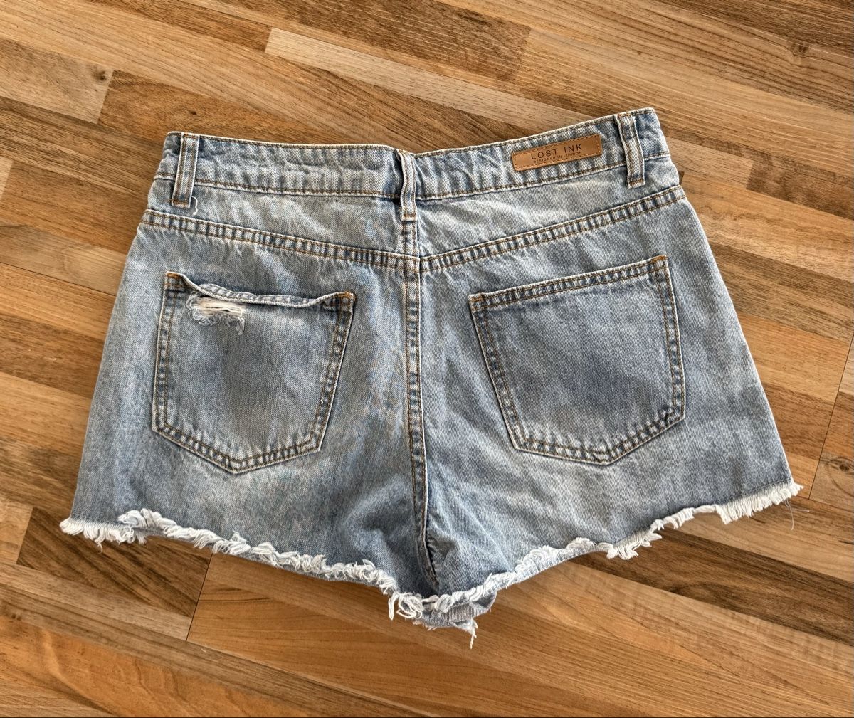 Jeans: Sexy shorts 36 with pearls – Usato da Buchs AG venduto da sxf96 2