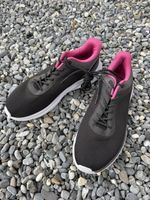 Turnschuhe Gr. 42 / Vty