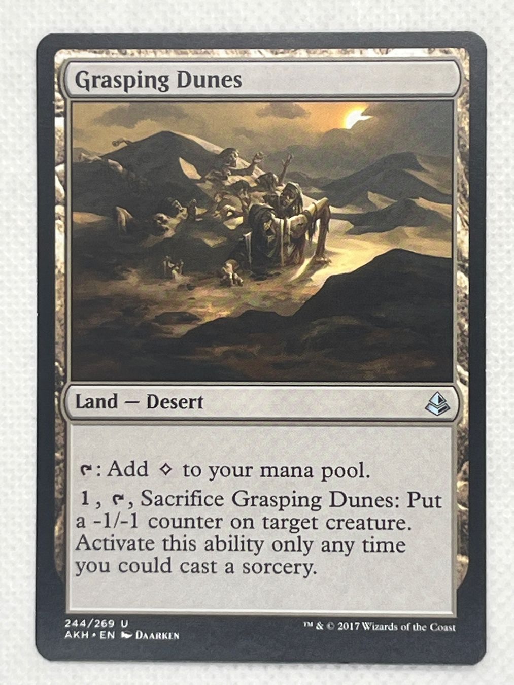 Magic The Gathering Sammelbilder & Trading cards: Magic: The Gathering - Grasping Dunes - AKH – Gebraucht aus Hinterkappelen von Kim1992