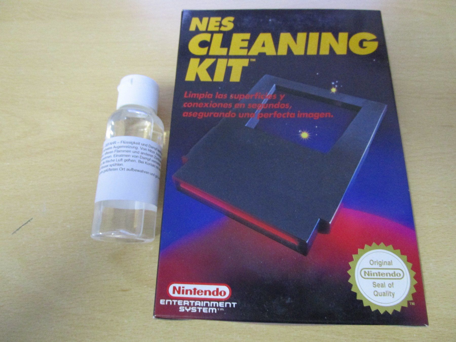 Nintendo Jeux: NES Cleaning Kit - Neuware - extrem selten - rar – D'occasion à Goldau par agestuffer