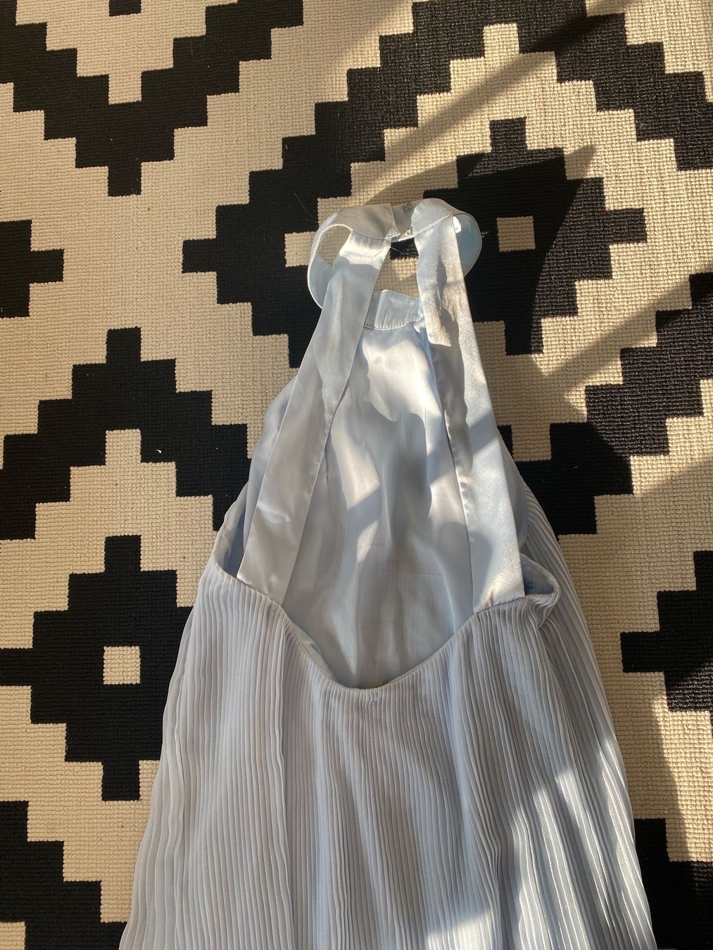 H&M Vestiti: Hellblaues Midi Abendkleid, Grösse 34 – Usato da Neuenhof venduto da UrbanBags 1