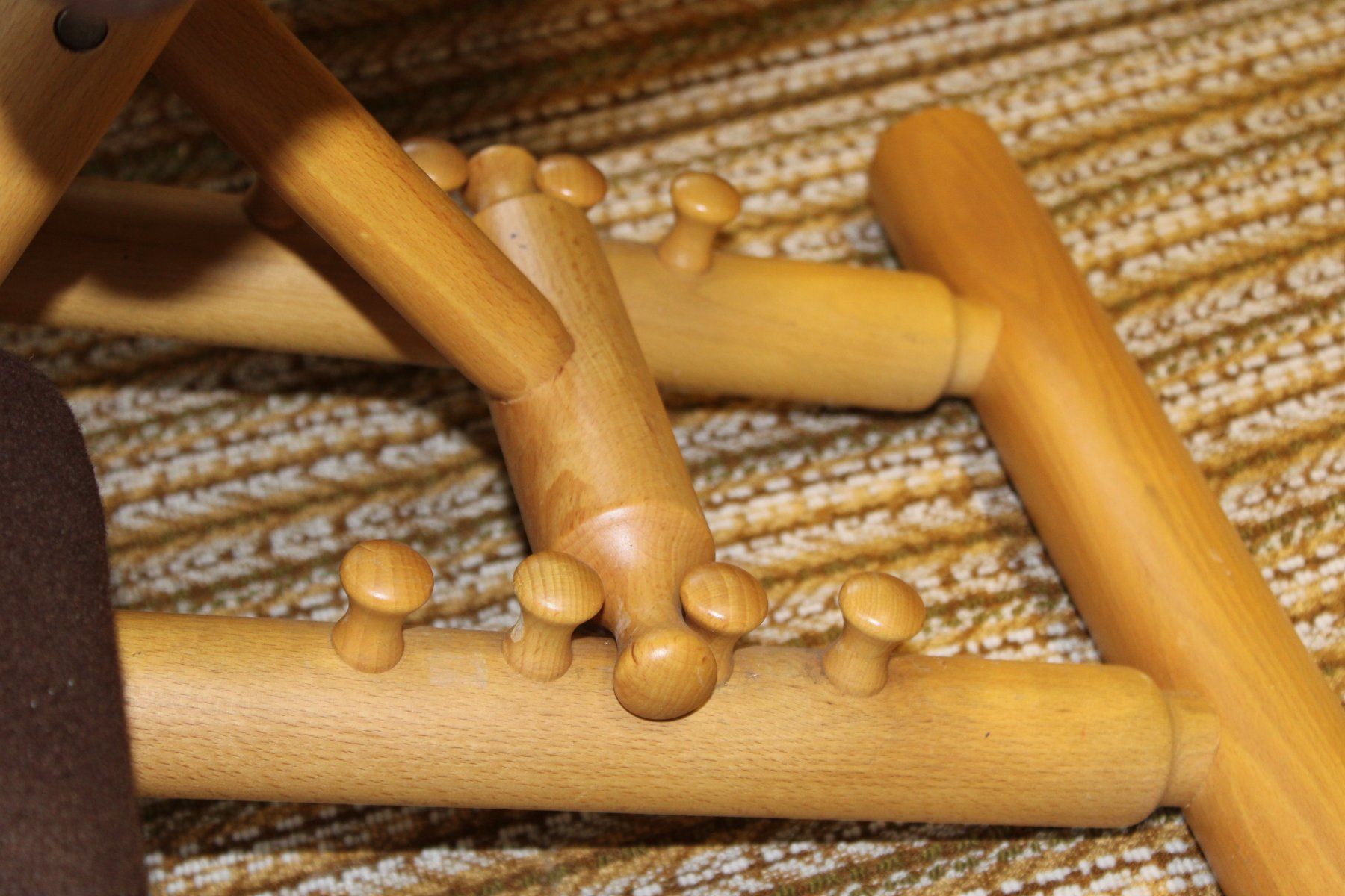 Sgabelli: ergonomischer Hocker (SN) – Usato da Schaan venduto da antikes_und_kurioses 1