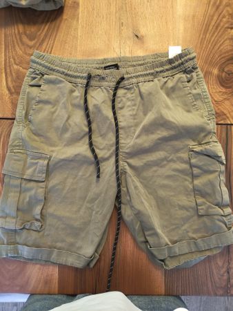 Urban Classics kurze Hose grösse XL