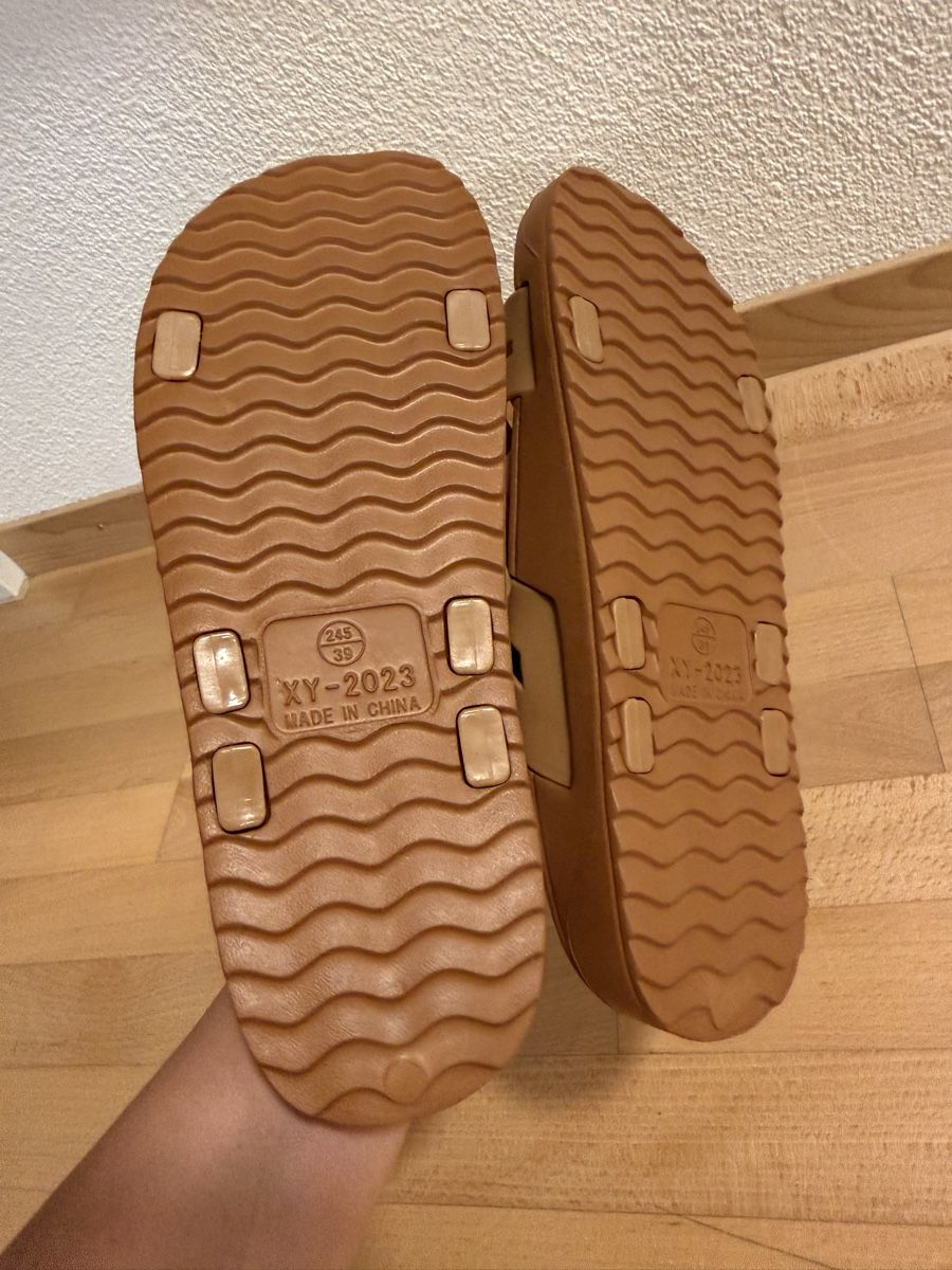 Scarpe da donna: Pantoletten 39 – Nuovo (secondo la descrizione) da Bülach venduto da sawa22 2