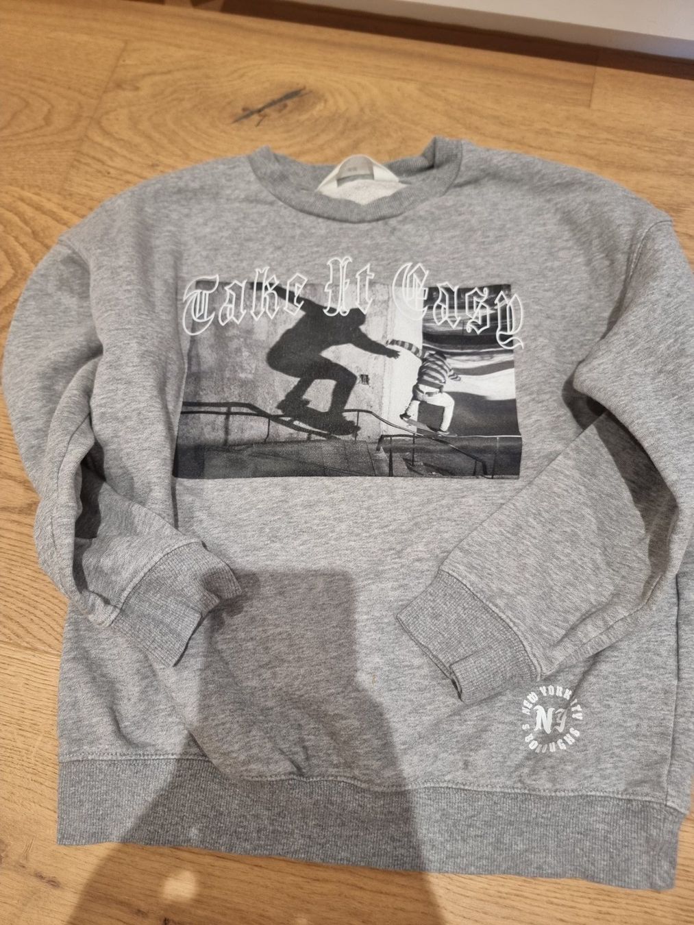 H&M Pullover & Sweatshirts: H&M Pullover, 134/140 – Gebraucht aus Buttikon SZ von Limo180