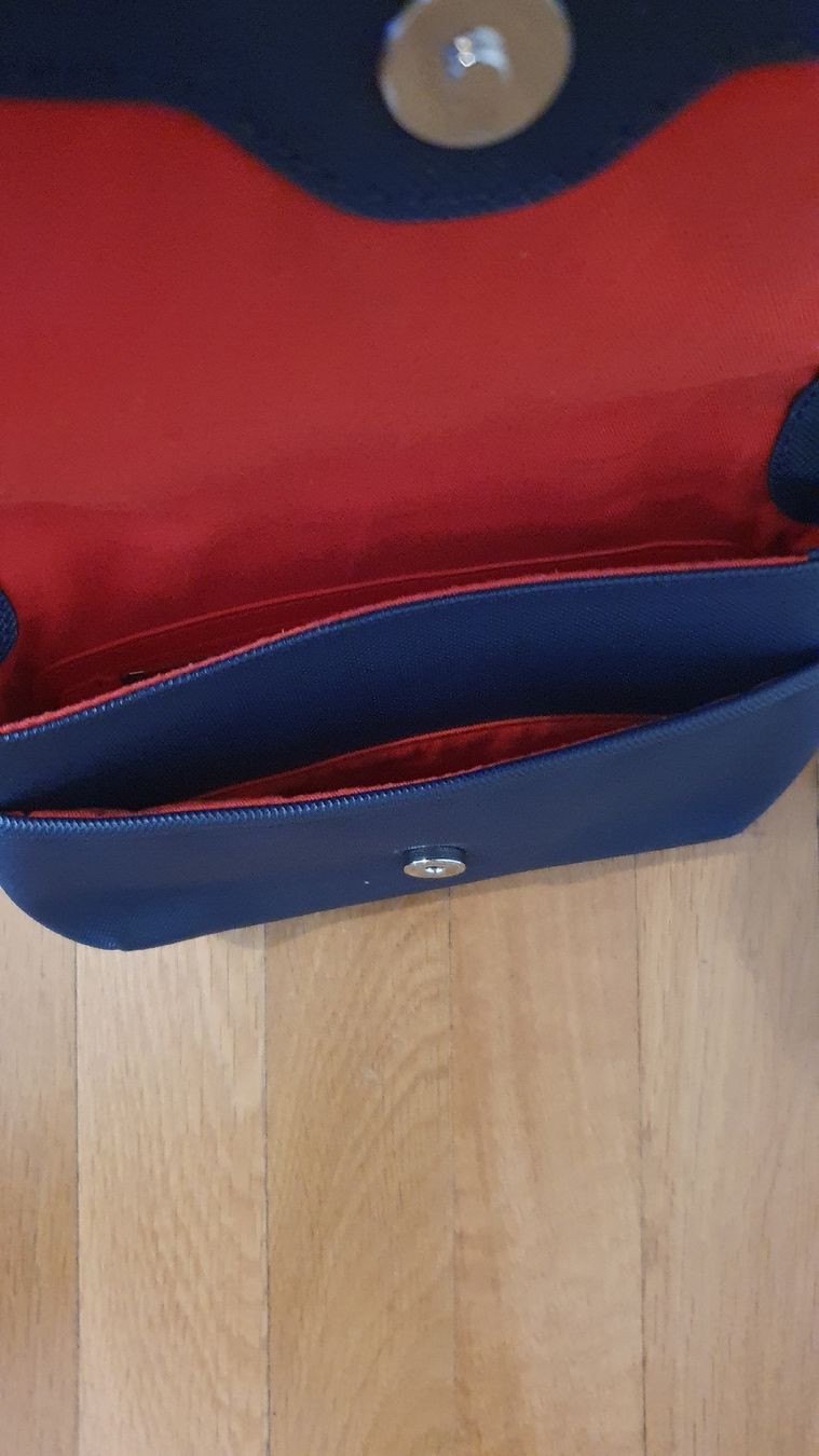 Lacoste Taschen für Damen: Tasche – Gebraucht aus Basel von and_xs78 2